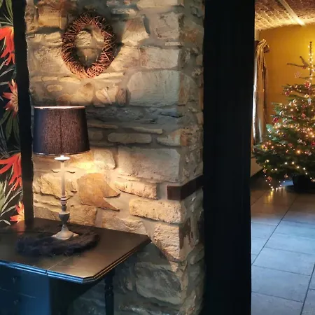 בית נופש Stone Garden Haven